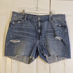 Old Navy Women's Jean Shorts Distressed High Rise Mom Jorts